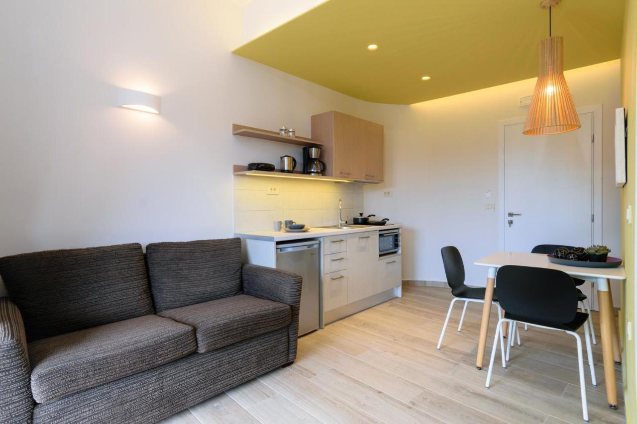 Iliana Apartments Falasarna Bagian luar foto