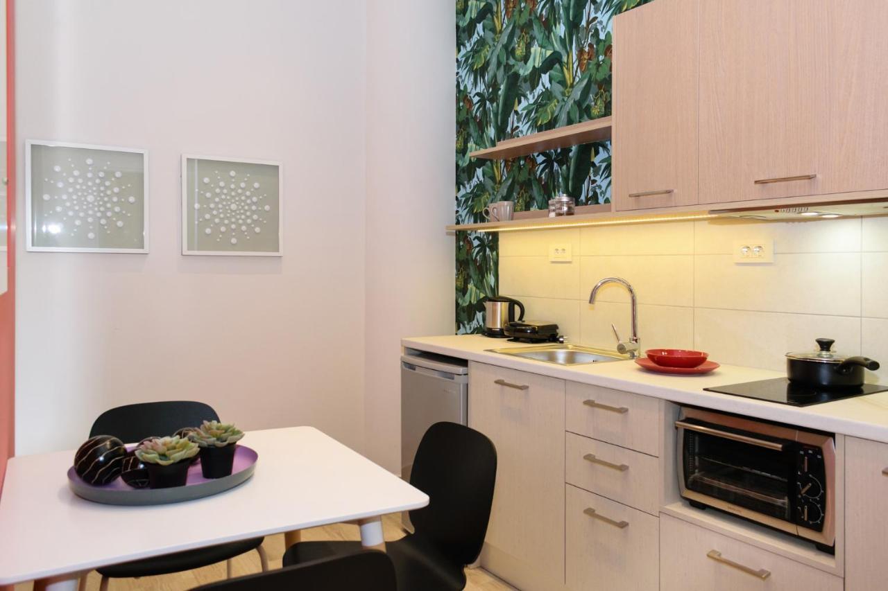 Iliana Apartments Falasarna Bagian luar foto