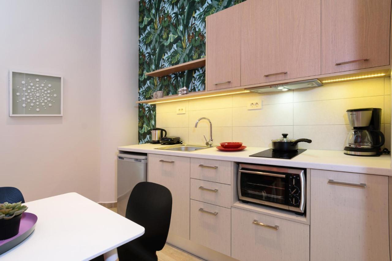 Iliana Apartments Falasarna Bagian luar foto