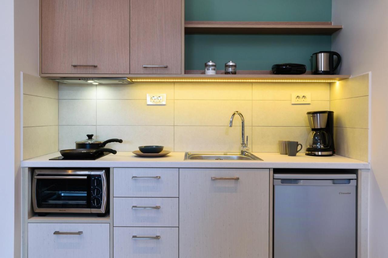 Iliana Apartments Falasarna Bagian luar foto