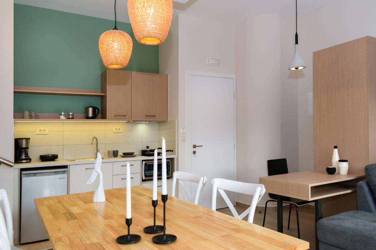Iliana Apartments Falasarna Bagian luar foto