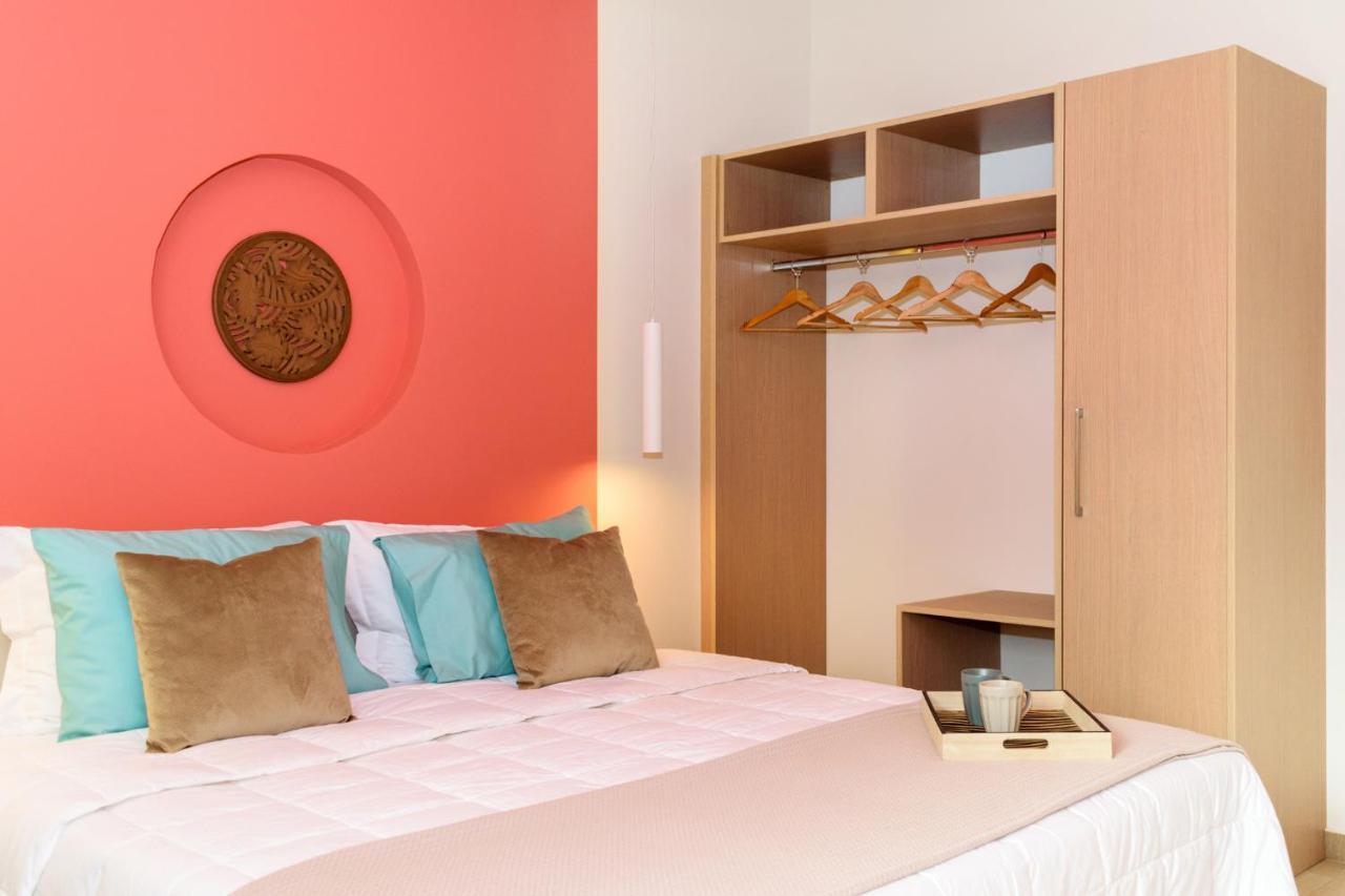 Iliana Apartments Falasarna Bagian luar foto